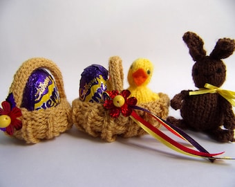 KNITTING PATTERN easter basket creme egg cover Chick & Bunny
