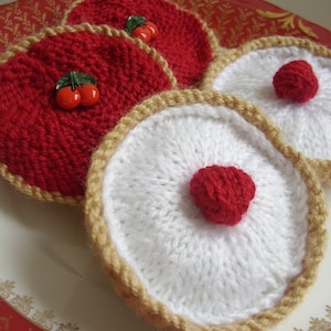 easy Knitting Pattern for Cherry BAKEWELL and Jam TART pdf