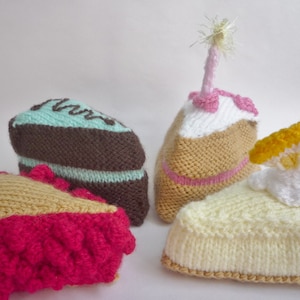 sweet treats KNITTING PATTERN pdf for slice of cherry pie, birthday cake, chocolate cake & cheesecake