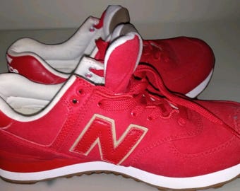 Red New Balance 574 Men's Athletic Sneakers Size 8.5 D Width