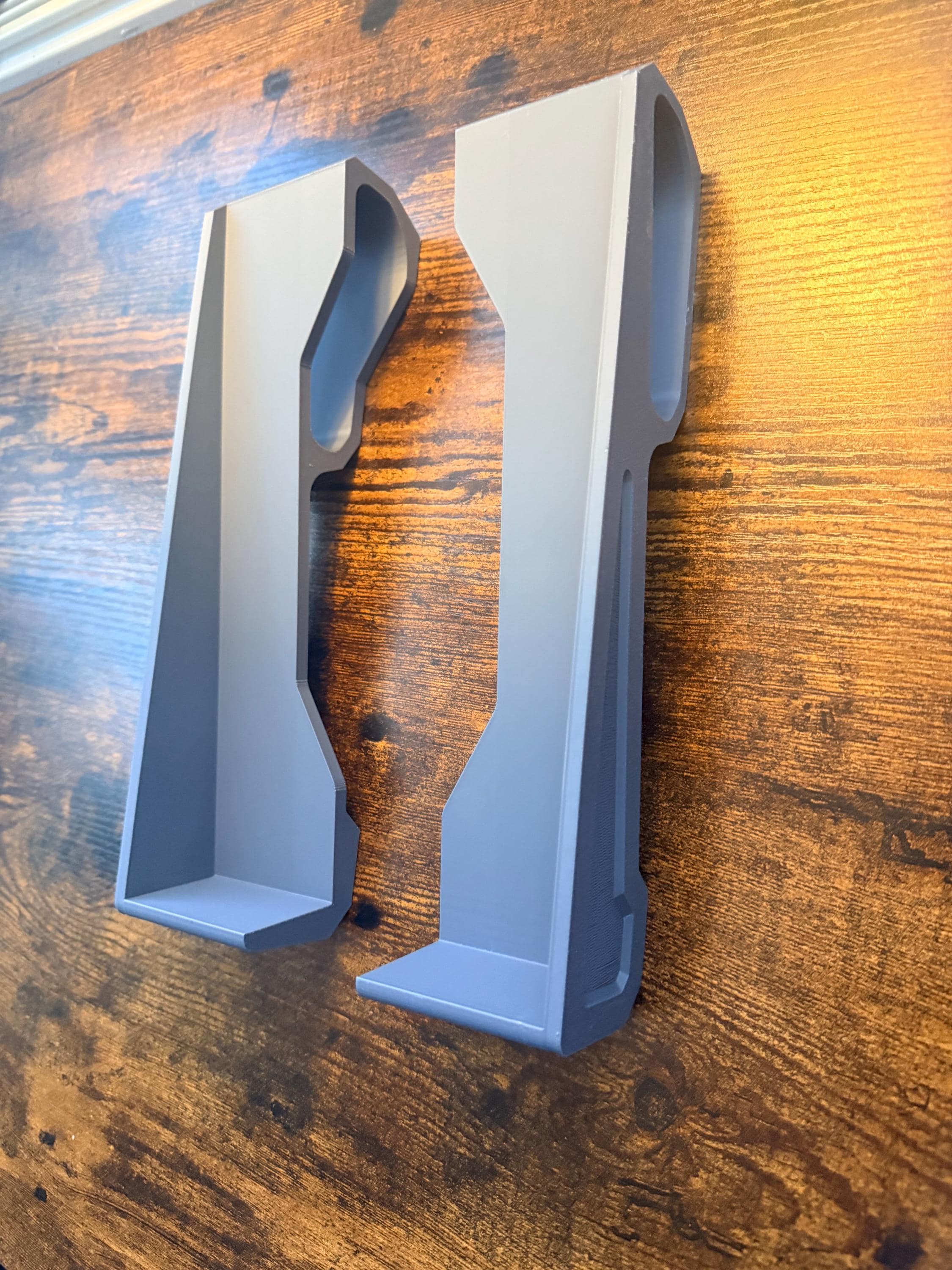 XL Low-incline DJ Controller Riser Stands (pair) – Extra Wide Base for ...