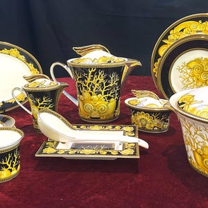 Under the Sea 6-Piece Porcelain Dinnerware Set - A Nautical Feast