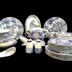 Imperial Bloom serving for 6 Porcelain Dinnerware Set - A Regal Feast for the Senses