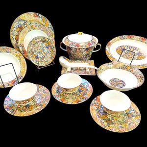Opulent Floral Dinnerware