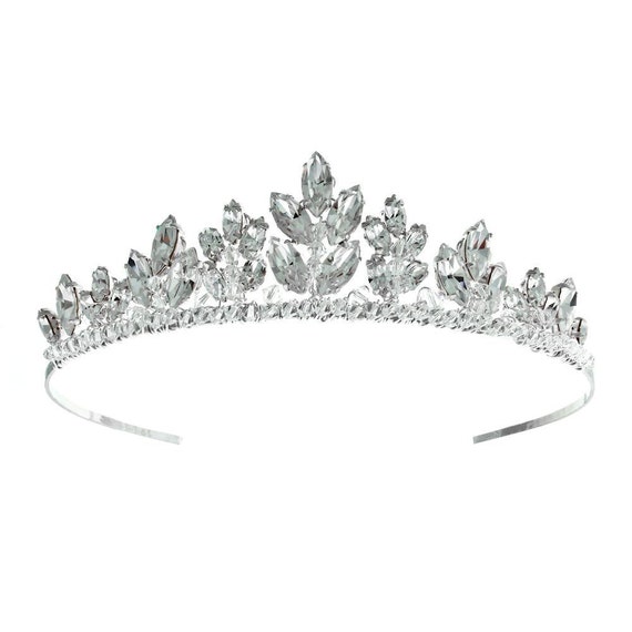 Items similar to Bridal tiara, wedding headband, bridal headdress ...