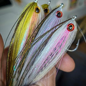 FlySmith Mullet Fly: Baitfish Pattern, Size 2/0