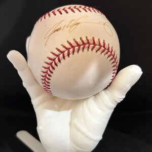 Thing Hand Baseball Holder