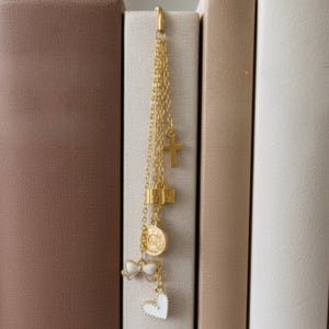 Avid Reader Gift for Book Lover Bookmark for Teacher Gift Bookish Metal Bookmark with Personalized Initial Custom Bible Study Journal Charm image 3