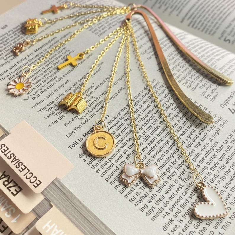 Avid Reader Gift for Book Lover Bookmark for Teacher Gift Bookish Metal Bookmark with Personalized Initial Custom Bible Study Journal Charm image 8