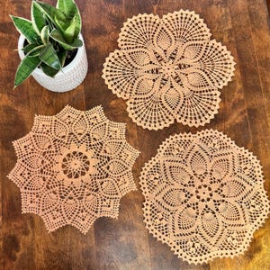 Crochet Doilies Set of 3 - Handmade Coral Lace Table Decor| Vintage Doily Set| Cottagecore Decor|Autumn Doily| Fall Table Decor|Gift For Mom