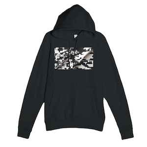 Zwart-witte hoodie met digitale camouflage