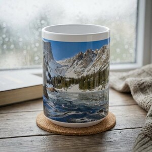 Taza del Parque Nacional de las Montañas Rocosas - Taza de café de cerámica con diseño de olas de hielo congeladas en el lago Dream - Regalo de fotografía de naturaleza de Colorado 325 ml / 444 ml imagen 4