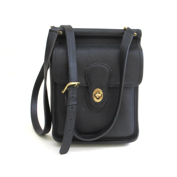 vintage coach black leather Murphy Willis  bag   ...  classic compact shoulder turnlock bag  ...   crossbody