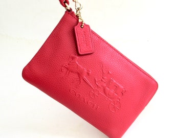 vintage coach red leather corner zip wristlet  ... embossed horse and carriage  ... compact  purse ...  pebbled leather