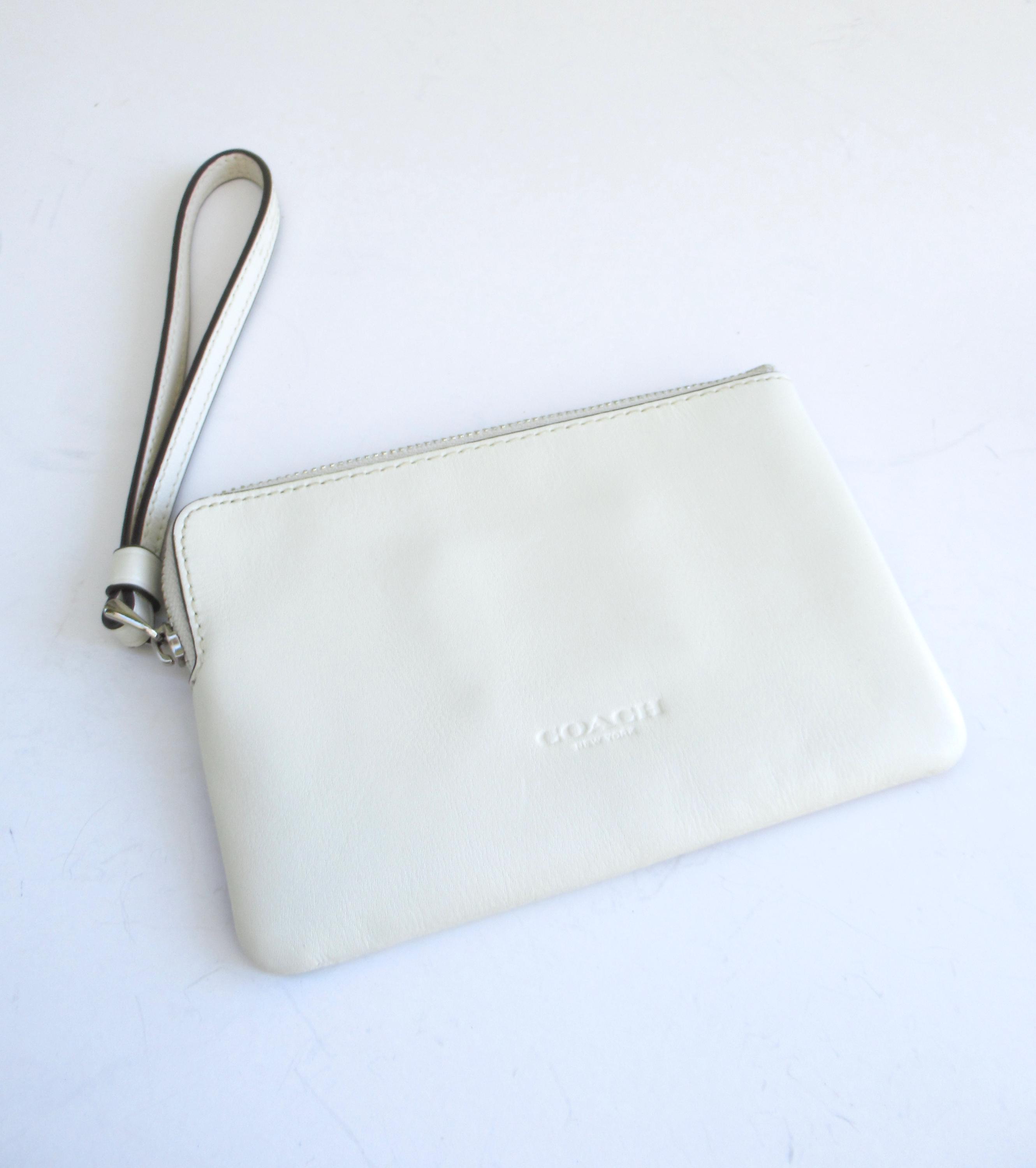 RARE Coach Campbells Tomato Soup Can Wristlet  Corner Zip