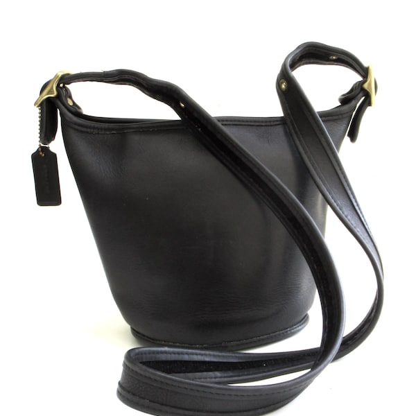 vintage coach Maggie mini duffle  bucket bag ...  feed bag sac...  classic petite black  bucket shoulder bag  ...  United States