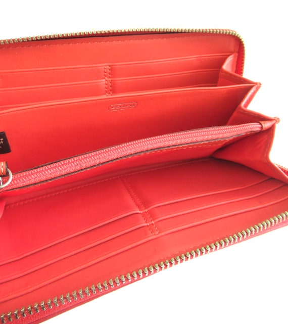 Coach coral wallet clearance