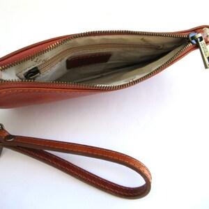 Italian leather compact wristlet bag ... brown ... sturdy washed leather ... wristlet pouch ... made in Venice Italy image 4