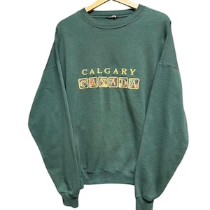 Vintage Calgary Canada sweatshirt size: L