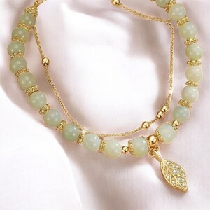 Grün Jade Armband für Frauen Gold Blätter Doppelt Kette Kupfer Armreif eleganter Charme Schmuck Geschenk für Mädchen und Damen