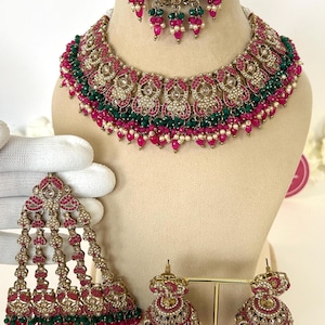 Conjunto de collar y pendientes de novia con cuentas AD invertidas/Conjunto de collar Kundan Polki jumar tikka y jhumka/Conjunto de Bollywood/celebridad/oro antiguo/mate