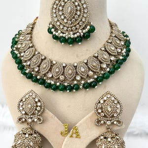Antique/Dull gold polki kundan necklace Set/ celebrity/Bollywood inspired jewelry/ Indian/Pakistani weddings jewelry/ green/ emeralds
