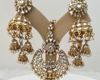 Kundan Polki Earring and tikka: Indian/Pakistani Tikka Set, Celebrity Wedding jewelry. 5 color