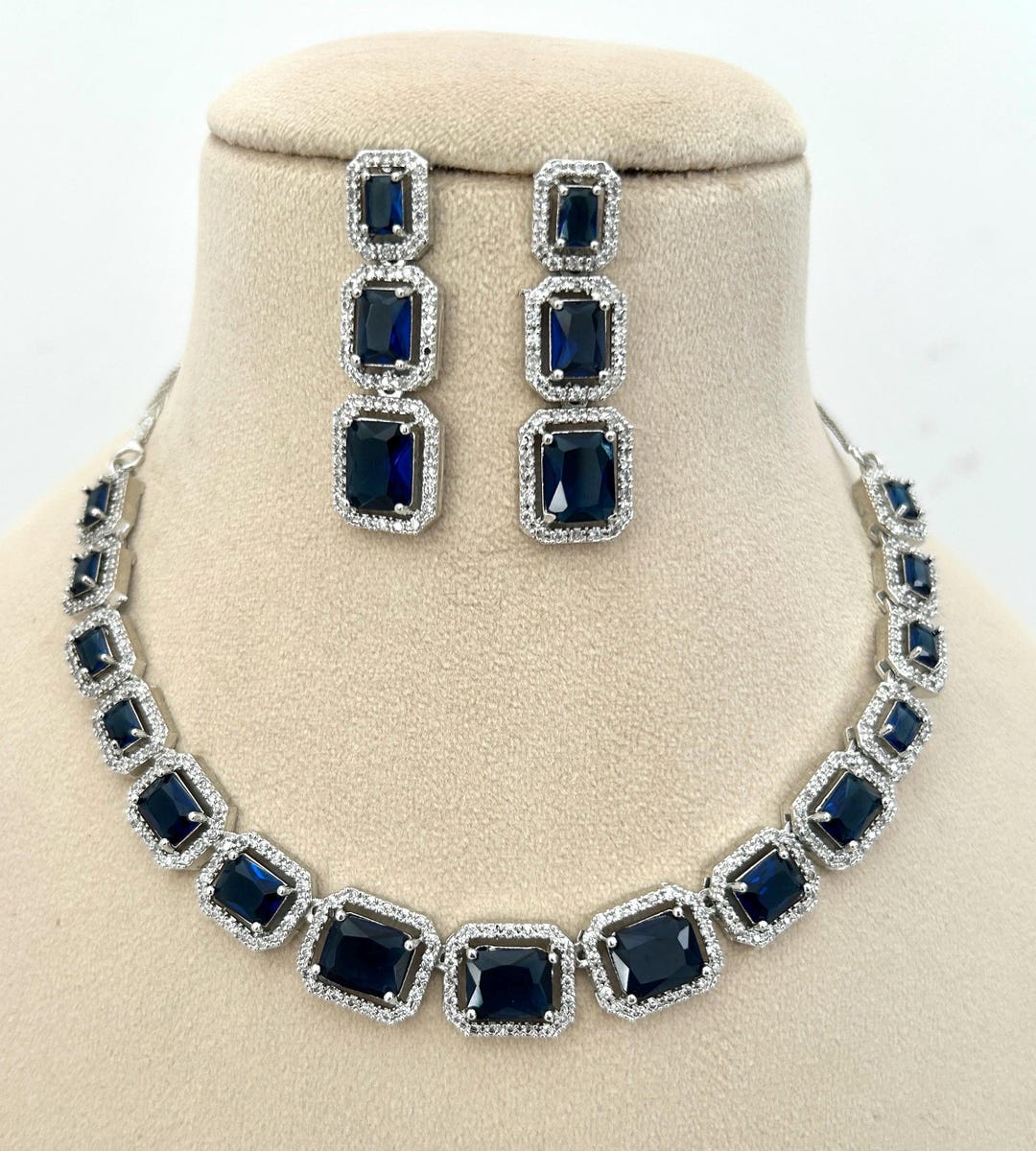 Pendentif Plaque Or 18K Avec Diamants CZ Et Zirconiums - Pendentif Femme Neuf Avec étiquettes - Gaiane