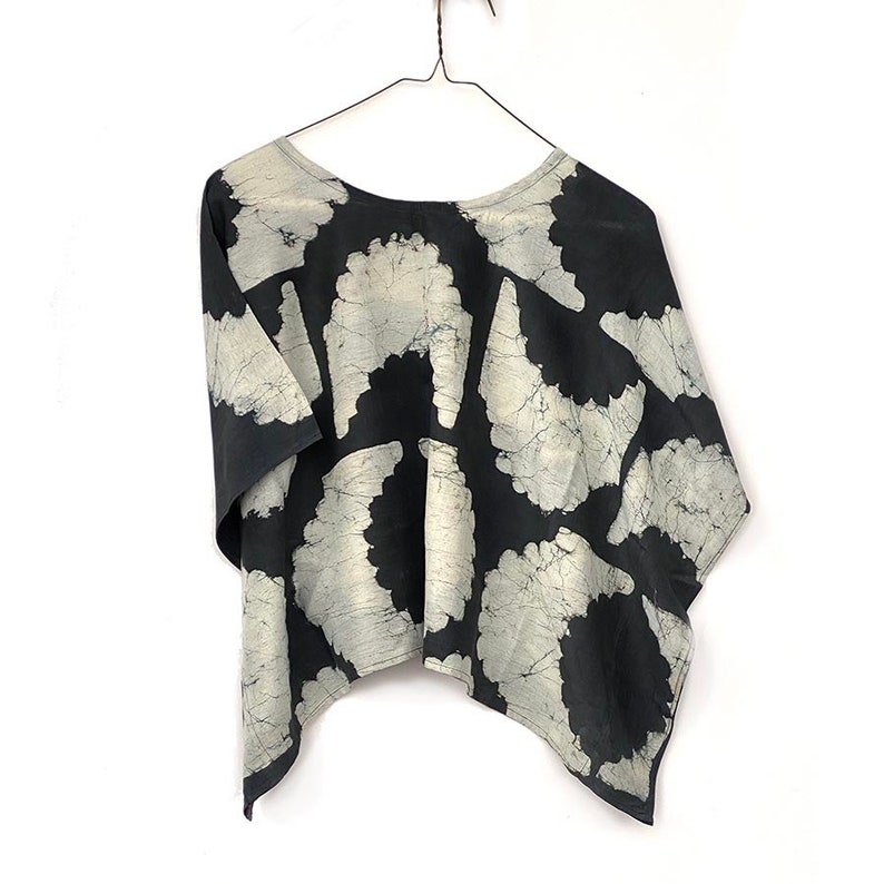 Black Box Crop Top Loose Fit Black Luxurious Blouse Beach Wear Plant