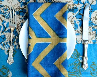 Arrow Printed Napkins / Navy Gold Plant Dye Cloth Napkins / Block Printed Table Setting - GOLDEN ARROW 19 inch napkins