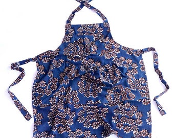Apron Blue red Floral Harvest Kitchen Block Printed Plant Dyed Kitchen Accessories - Casa De Flora