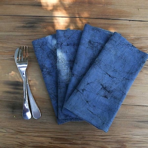 Servilletas de tela de textura jaspeada teñidas a mano / calentamiento de la casa de regalos navideños sostenibles / ropa de mesa impresa en bloque y de algodón - Hora Azul
