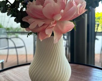 Vase with Layered Geometric Contours | 3D Printed Decorative Object for Dried Flowers or Display | Modern Minimalist Sculptural Accent