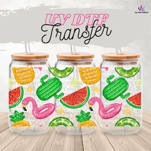 Emballage pour canette en verre Summer Pool Floatie de 16 oz | Film de protection du couvercle en option | Adorable film de protection UV DTF pour boissons glacées | Sticker estival amusant pour tasse en verre | Enveloppement UV