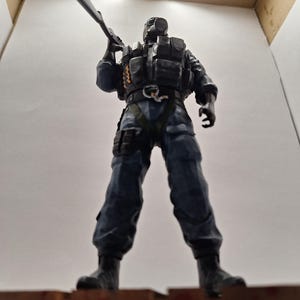 Seige Figure replica (Smoke) R6