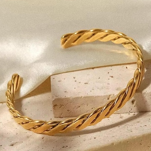 18k Gold Twisted Cuff Bracelet: Adjustable Chunky Bangle