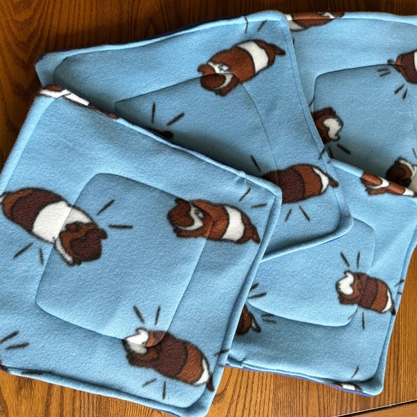 Eco Friendly Set of 4 Absorbent Potty Pads, 12in sq, Blue Guinea Pigs Print, Earth Friendly