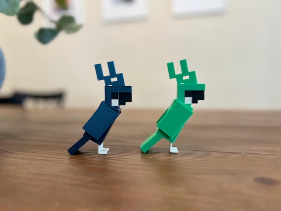 3D pixel art parrot Statue