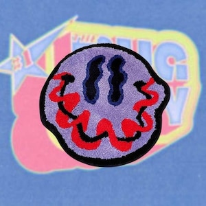 Purple Tufted Trippy Smiley Face rug