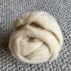 California Red Roving - 4 ounces
