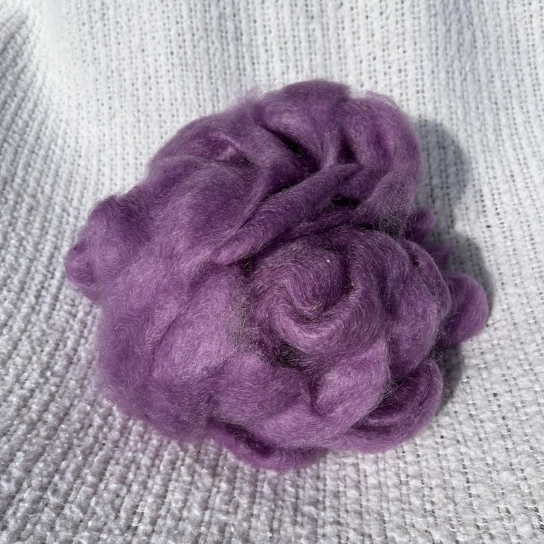 Mohair Roving Orchid 3 oz image 1