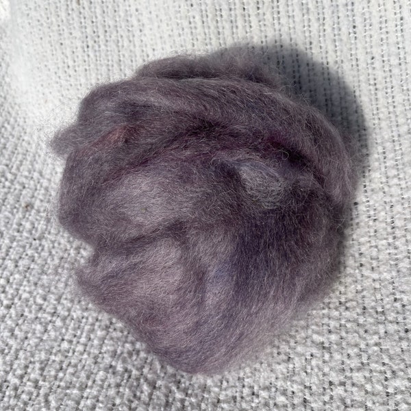 Mohair Roving Antique Mauve 4 Ounces