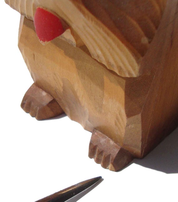 Vintage 50s Scottie Dog Wooden Brush Holder - image 3