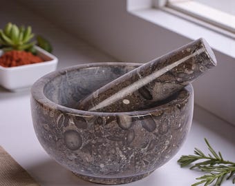 Marble Mortar & Pestle | Handmade Oceanic Stone Spice Grinder | Kitchen Essential Gifts