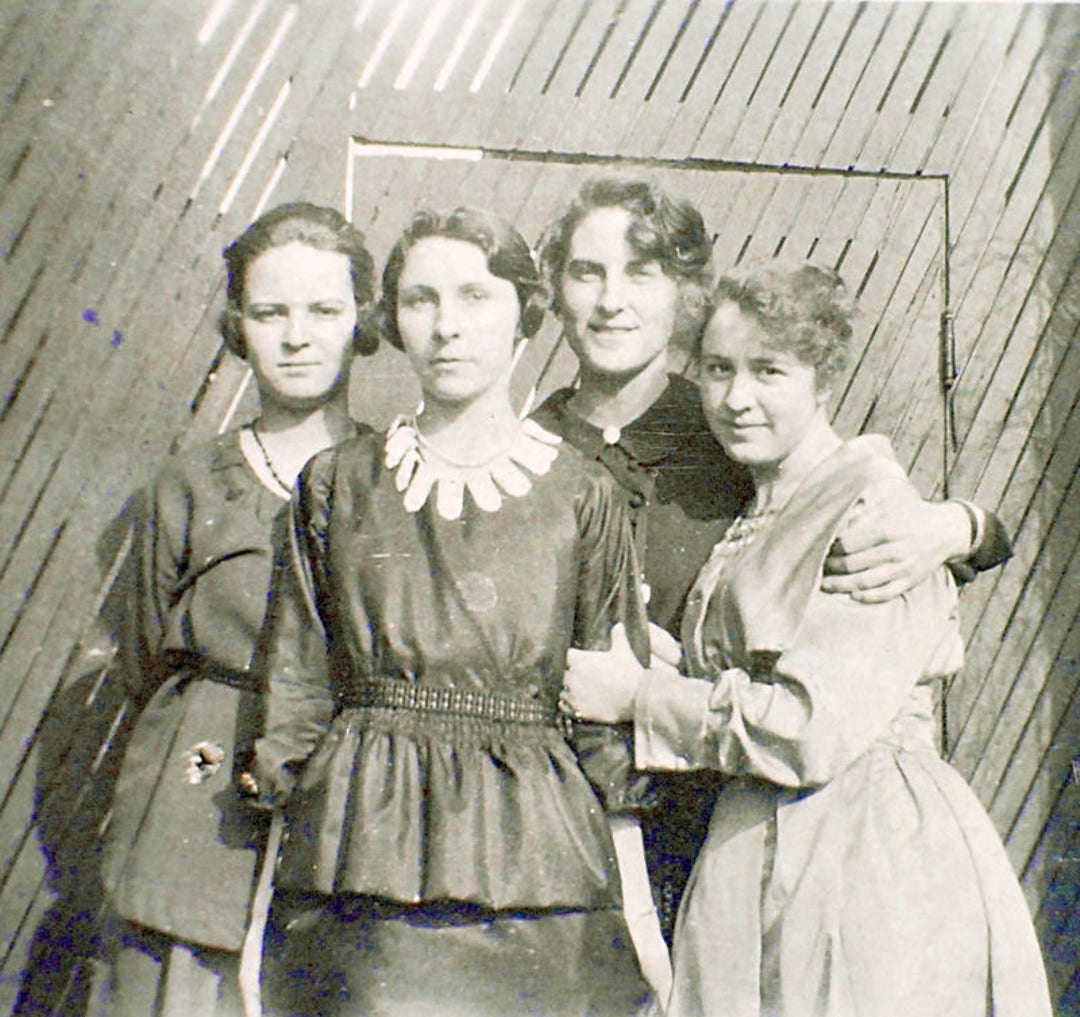 Vintage Photograph Sisters Women Girl Friends Early 1900s Found Photo 