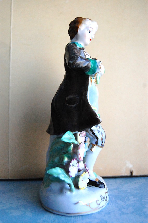 Vintage Ceramic Figurine Porcelain Courtier Noble Man Meissen