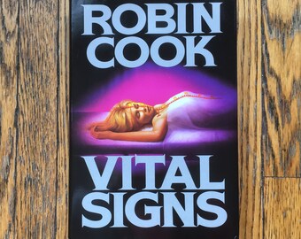 Vintage Book Vital Signs by Robin Cook Hardcover First Edition First Printing 1991