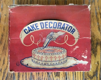 Vintage Cake Decorator Set Unused 1950s by Lorraine Novelty Original Box Craft Ceramic Supplies