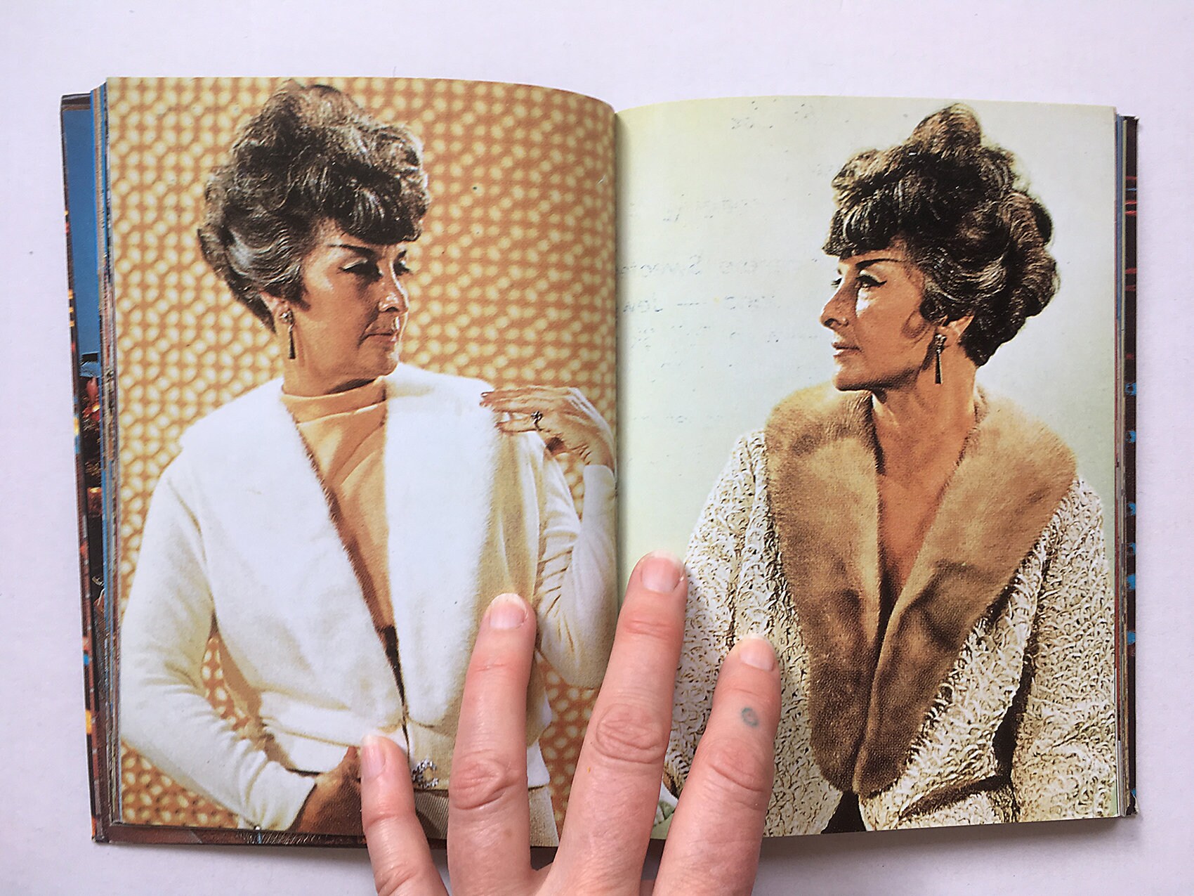 【中古】 Stanton (Postcardbooks) / Taschen Publishing Sixties Design Postcard Book by Taschen Taschen Publishing