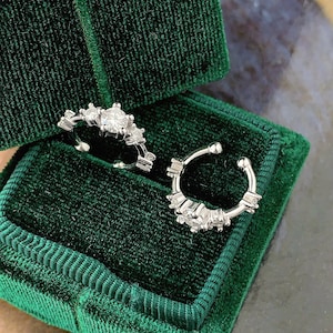 Sierlijke Moissaniet-oormanchet zonder piercing, sterlingzilveren conch-oormanchet, kraakbeenoorbellen, niet-doorboorde oorbel, cadeau voor haar